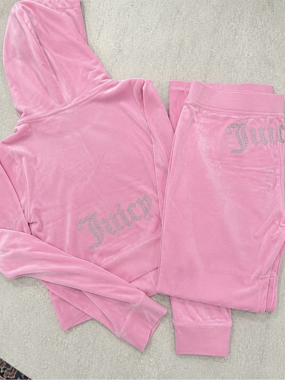 NWT JUICY COUTURE PINK VELOUR SMALL BLING TRACK SET - Picture 14 of 16